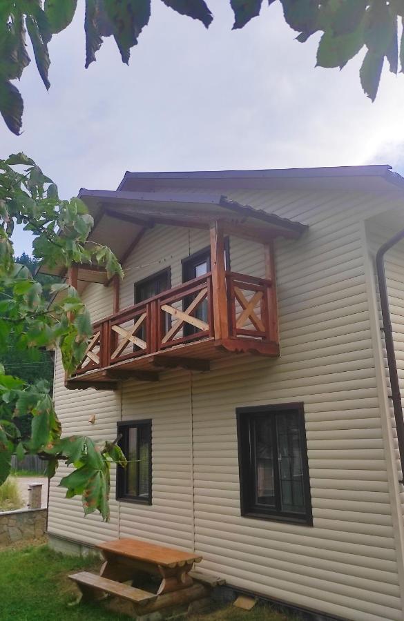 Гірська Роса Verkhniy Yasenov Exterior foto